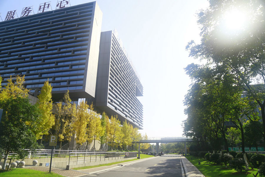 鸿运国际